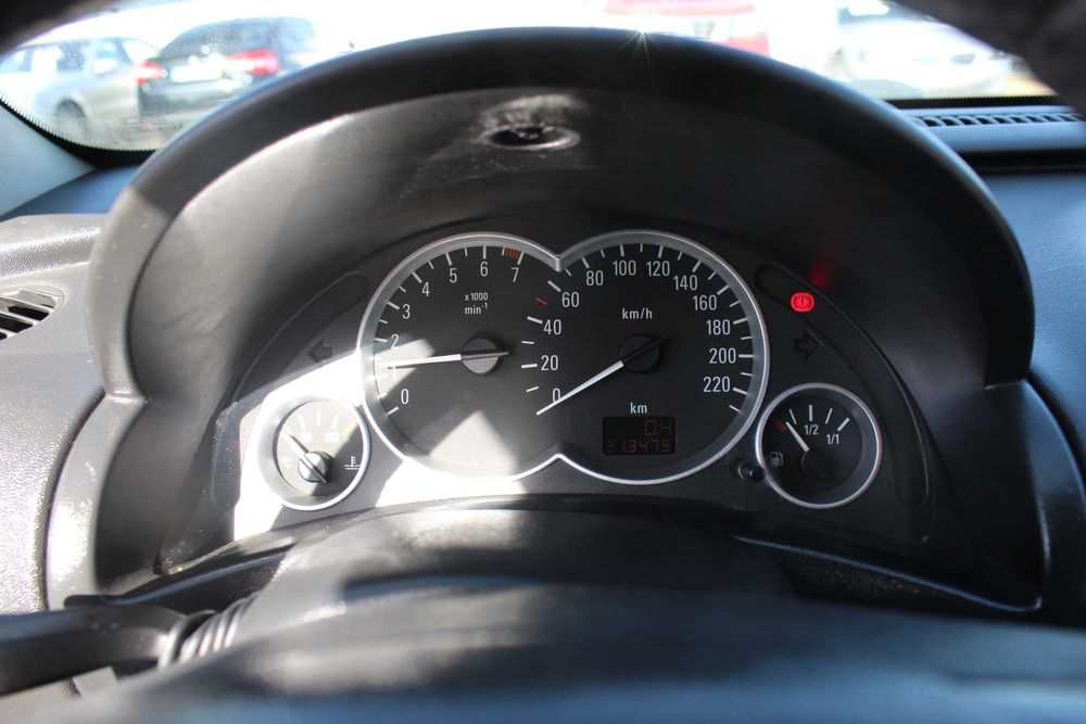 Opel Corsa C 1.2 16V Sport