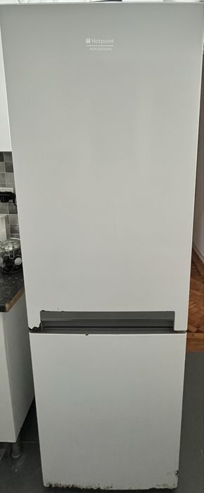 Vendo frigorífico HOTPOINT