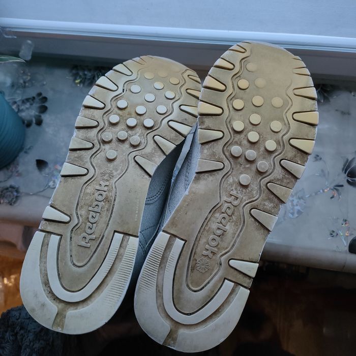 Reebok 37 розмір срібні