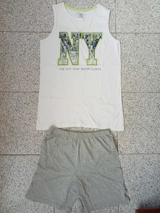 Conjunto de rapaz 11-12 anos