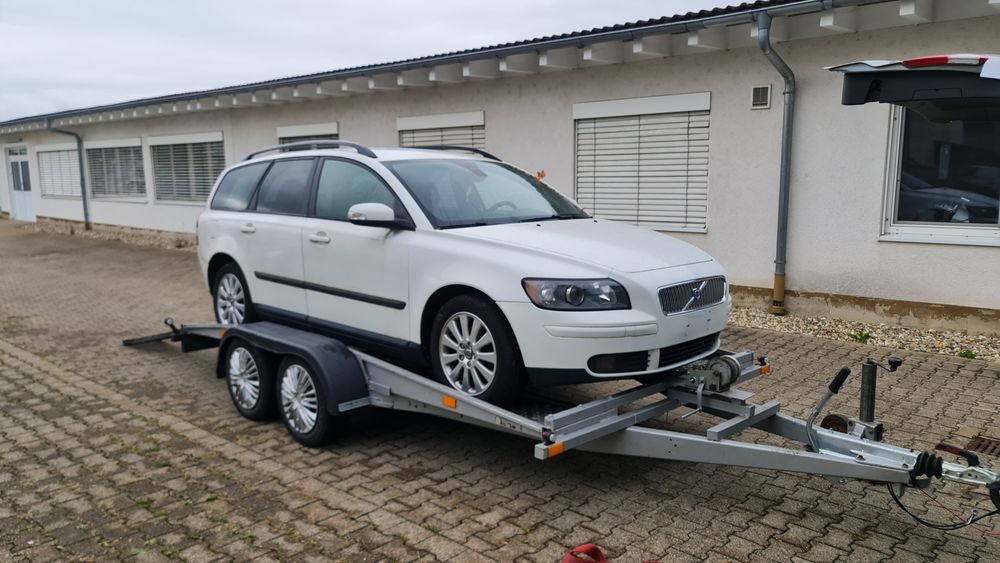 Wszystkie części Volvo V50 2.0 benzyna