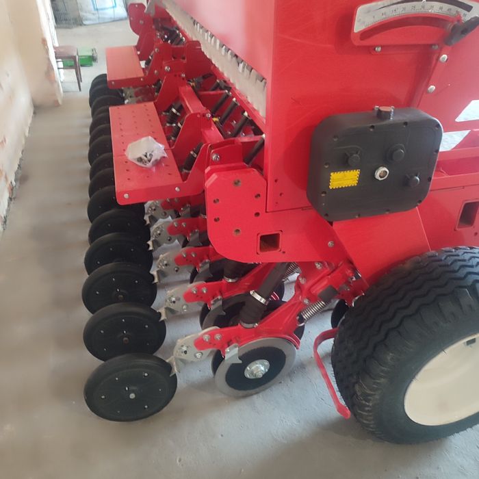 Продам Сівалку зернову нова.4метра.