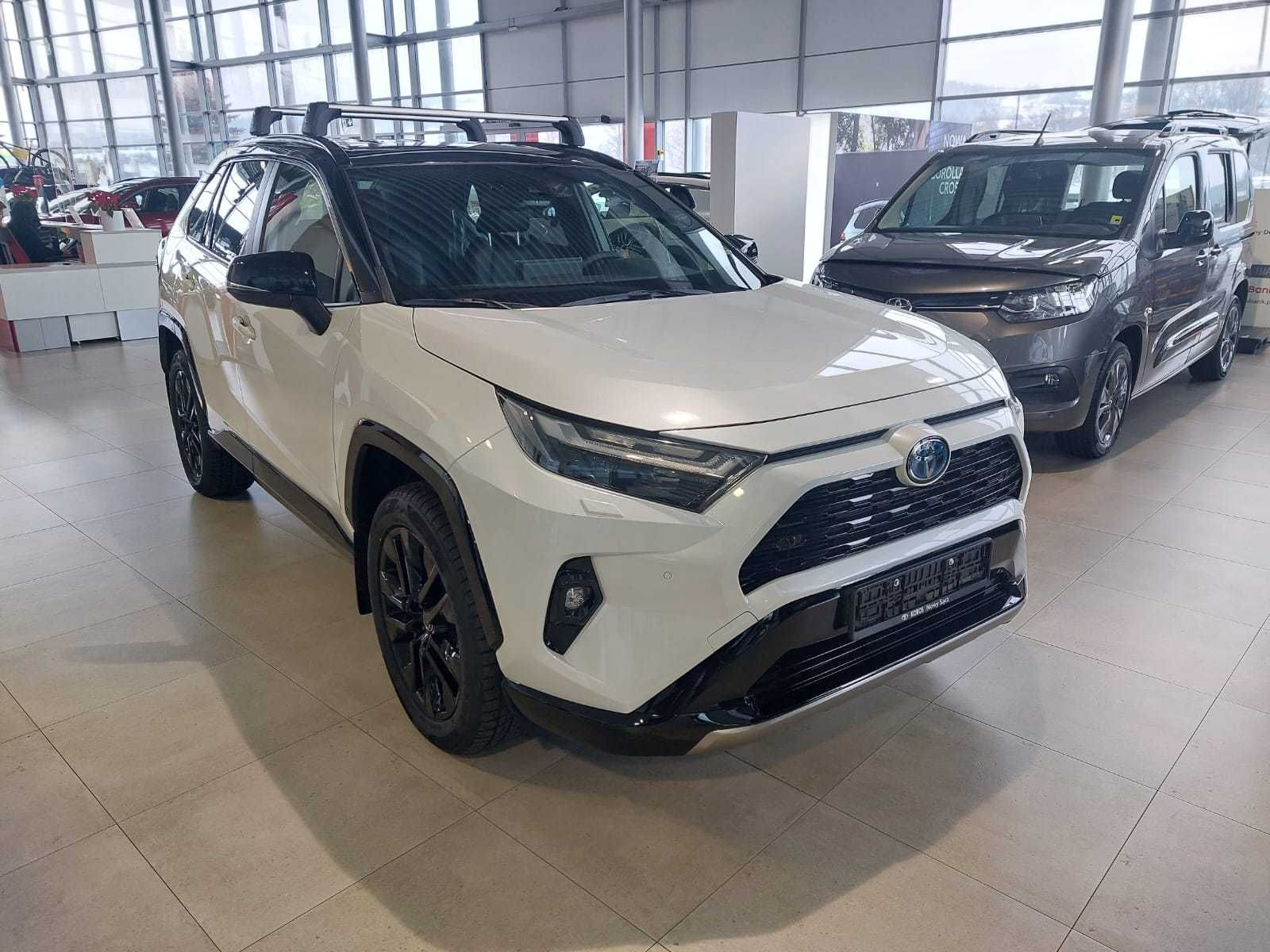 Wynajem samochodu Toyota Rav 4 SUV Hybryda