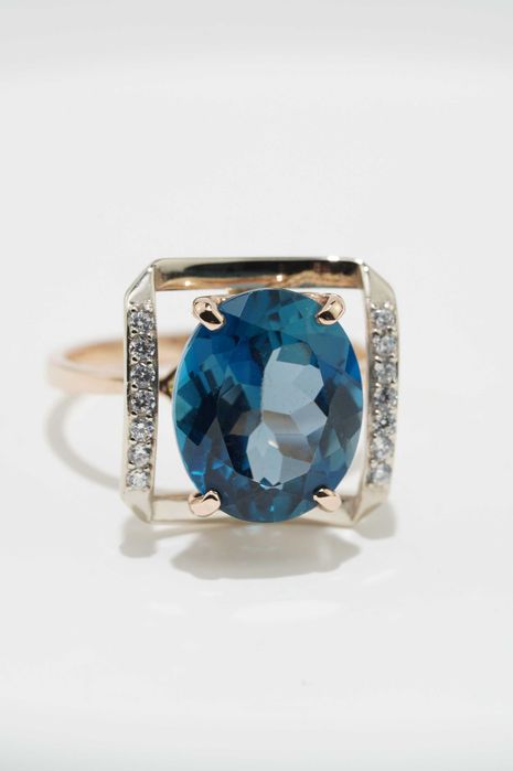 Złoty pierścionek  14K  3.88g