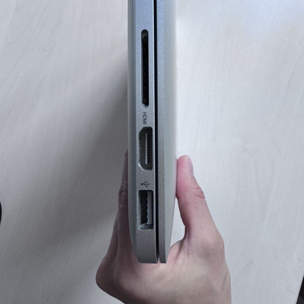 MacBook Pro 13 2015 i5 128gb