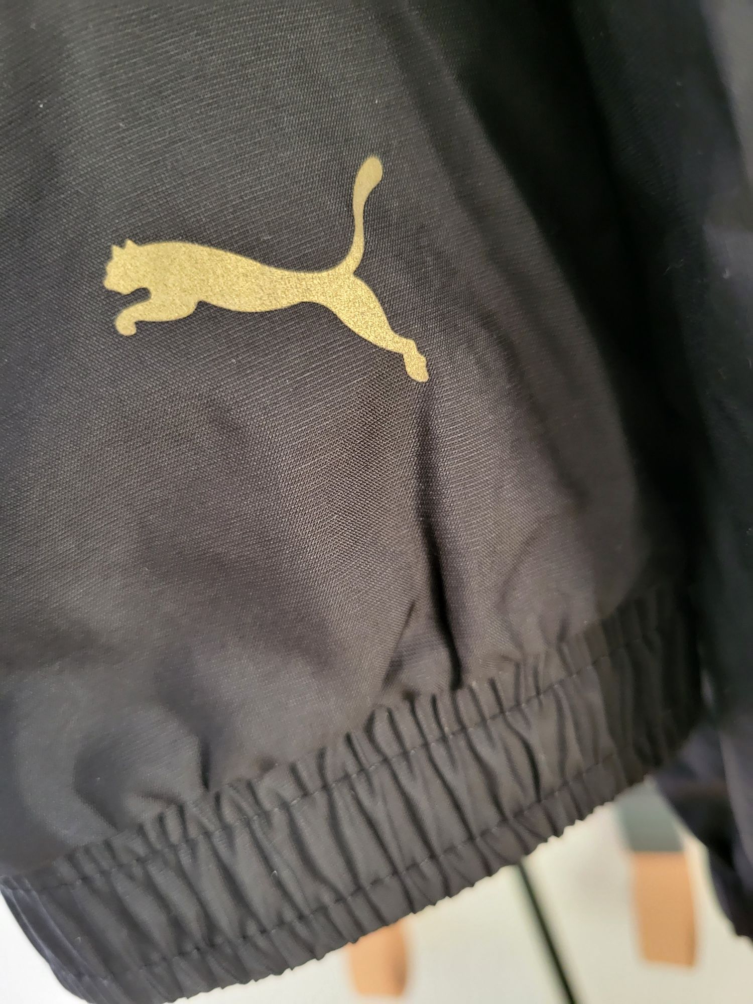 Kurtka wiatrówka Puma czarna r. M