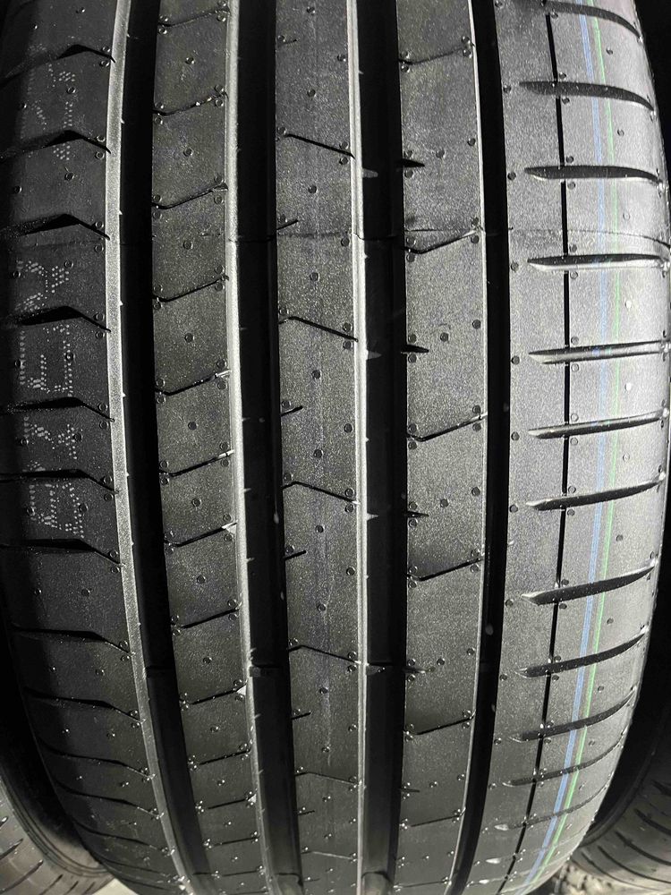 305/40/20+275/45/20 R20 Pirelli PZero PZ4 RSC 4шт новые