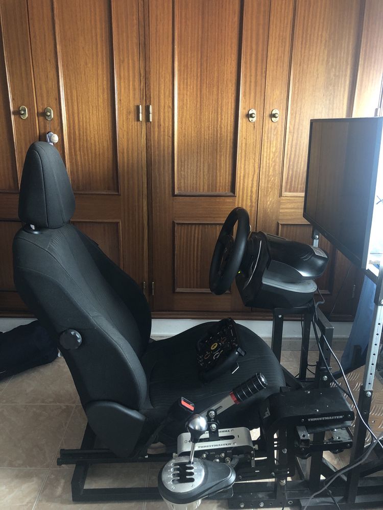 Simulador Thrustmaster T500Rs