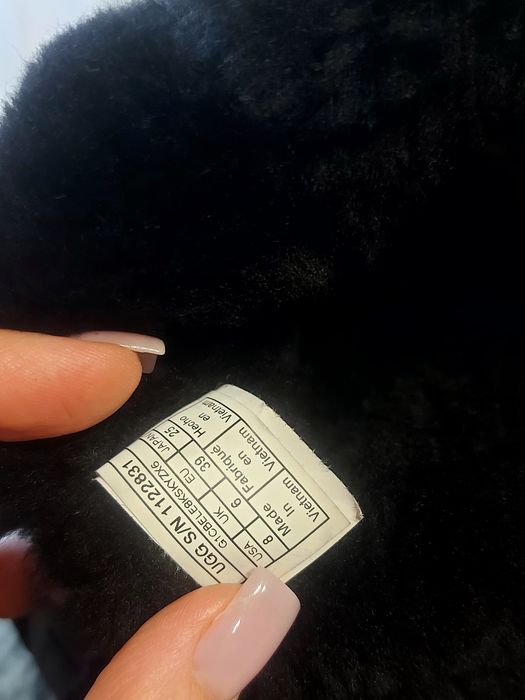 Зимові жіночі  UGG оригінал розмір 39