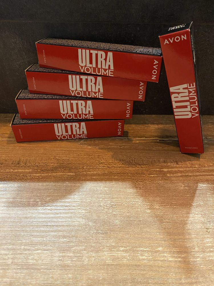 Avon Tusz do rzęs Ultra Volume nowy kolor czarny