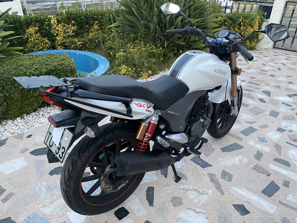 Keeway RKV 125 do ano 2017