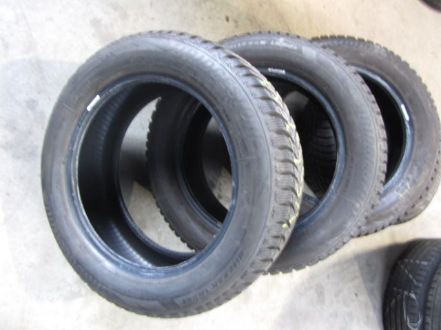 Bridgestone blizzak lm001 205/55/16