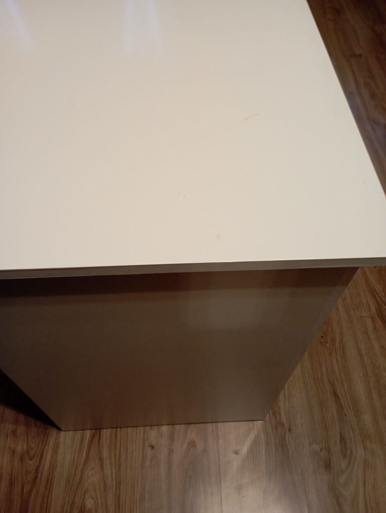 Sprzedam biurko jak nowe