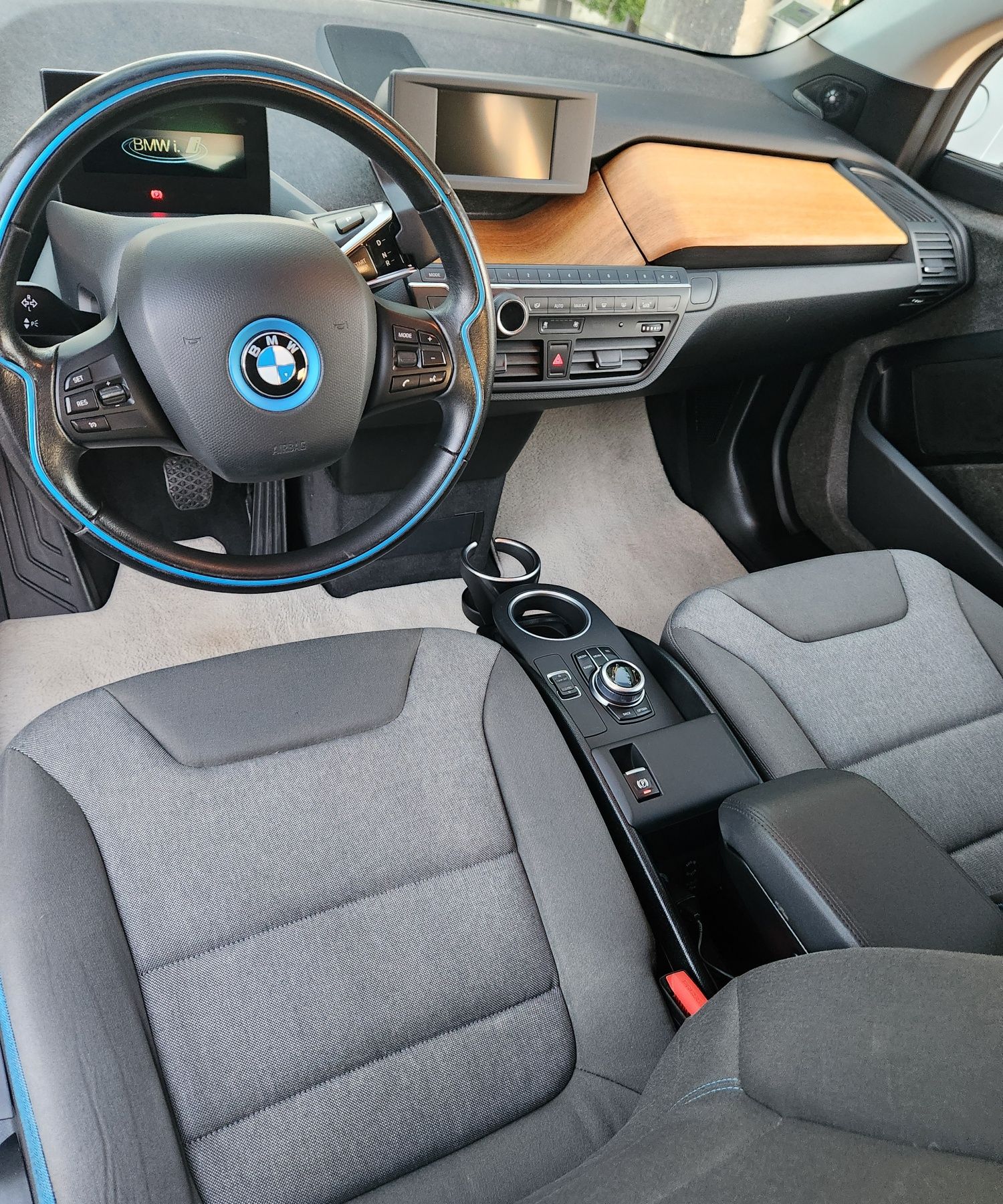 BMW  i3 94Ah ano 2017