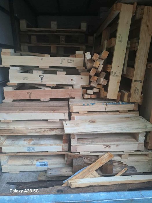 Sprzedam palety drewniane na opał 3m3