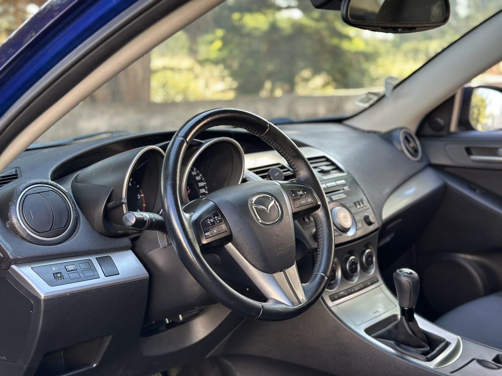 Mazda 3 1.6 Hdi com apenas 80 mil kms