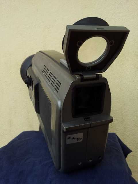 Câmera de filmar JVC anos 80