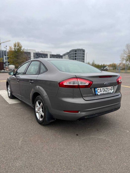 Продам Ford Mondeo 2012 1.6 бензин,механіка офіційний 155 тис пробіг