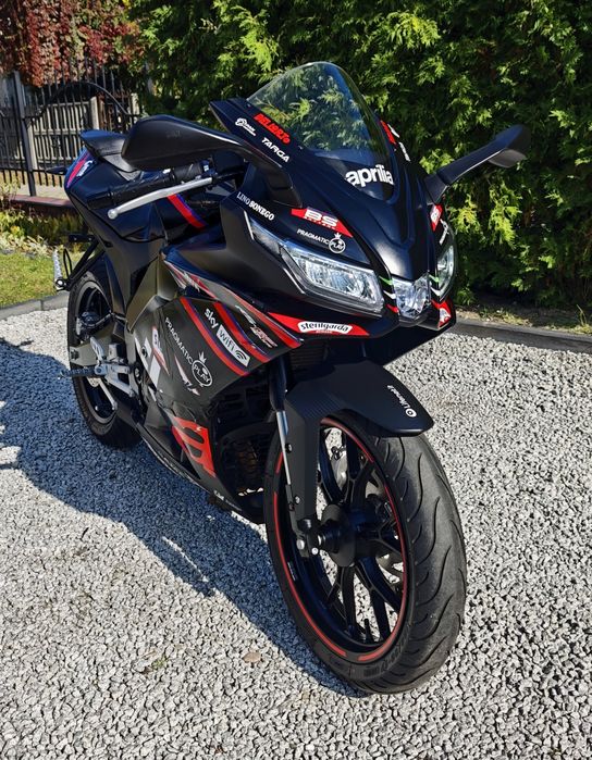 Aprilia RS 125 RS GP-REPLICA 2025r. RS4 Full LED ABS Kontrola trakcji