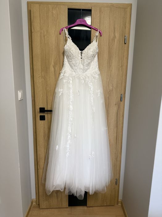 Suknia ślubna rozmiar 38