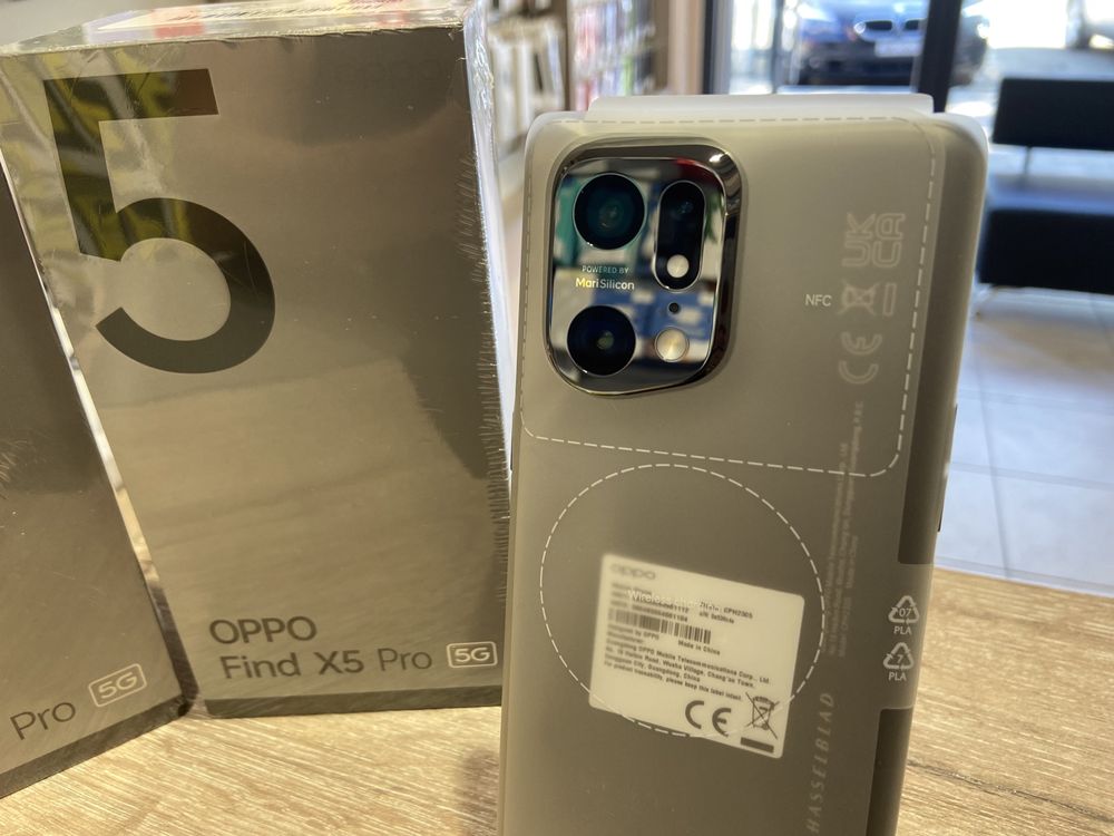 OPPO Find X5 PRO 12/256GB Black/White Нові EU