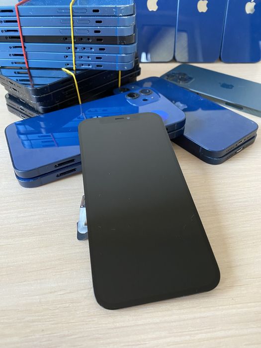 Дисплей  iPhone 12 12 pro оригінал екран айфон 12 12 про