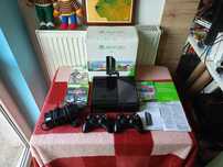 Konsola Microsoft Xbox 360 E Slim 2 pady gry zasilacz zestaw do gry