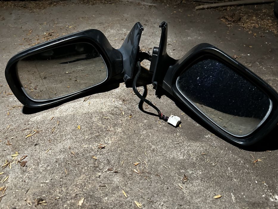 Lusterka Lexus Is200 el. Skladane