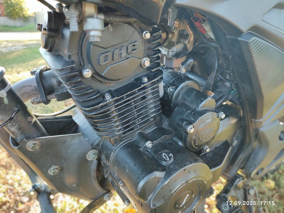 Продам мотоцикл ліфан сітієр 200