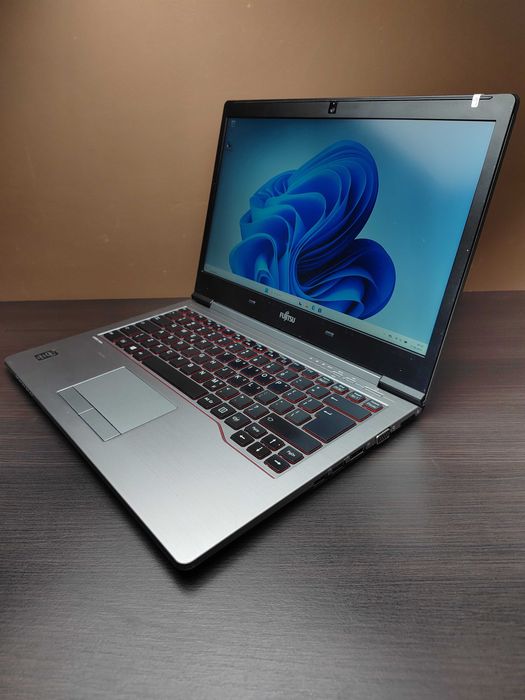 ULTRABOOK | LifeBook U745 | i5 | 12GB RAM | 256SSD | 4G LTE | Win11