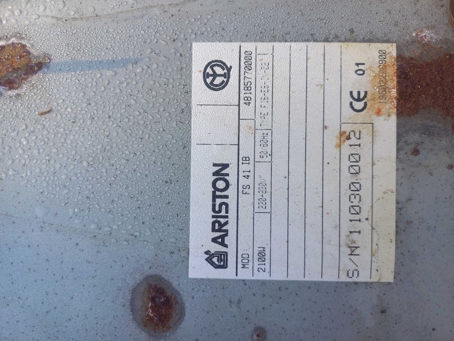 Fogão e forno de encastrar eléctrico Ariston