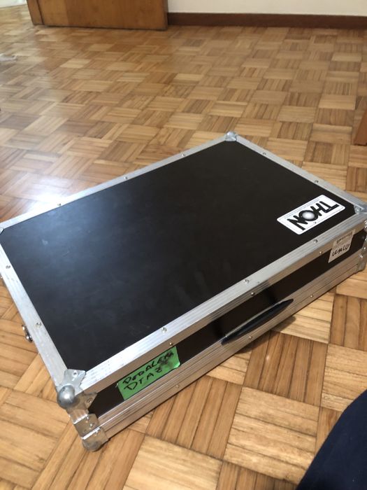 Fight Case para pedais ou pedaleira