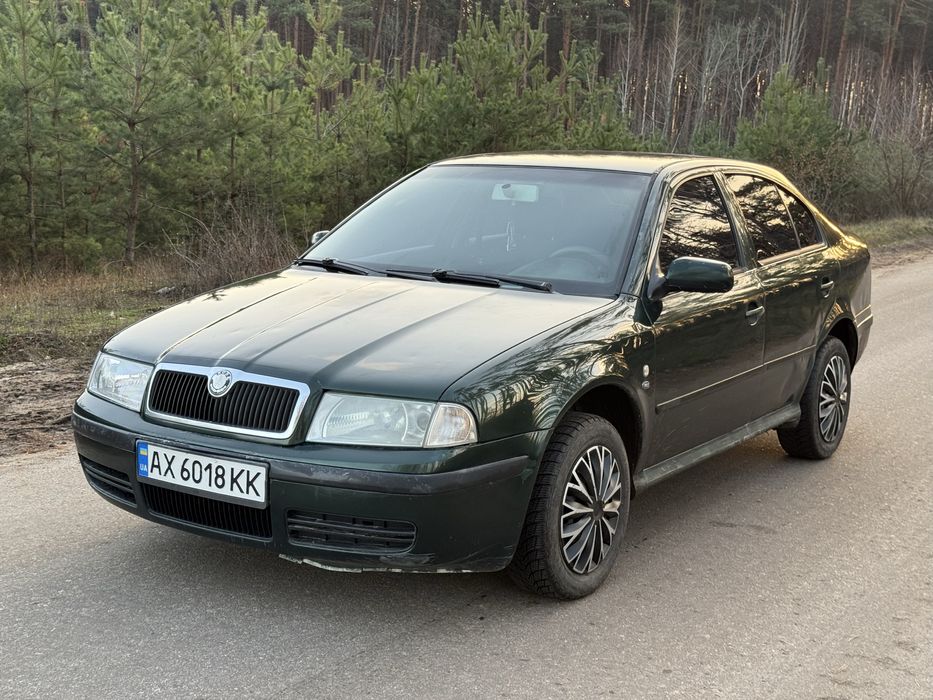 Продам Шкода тур