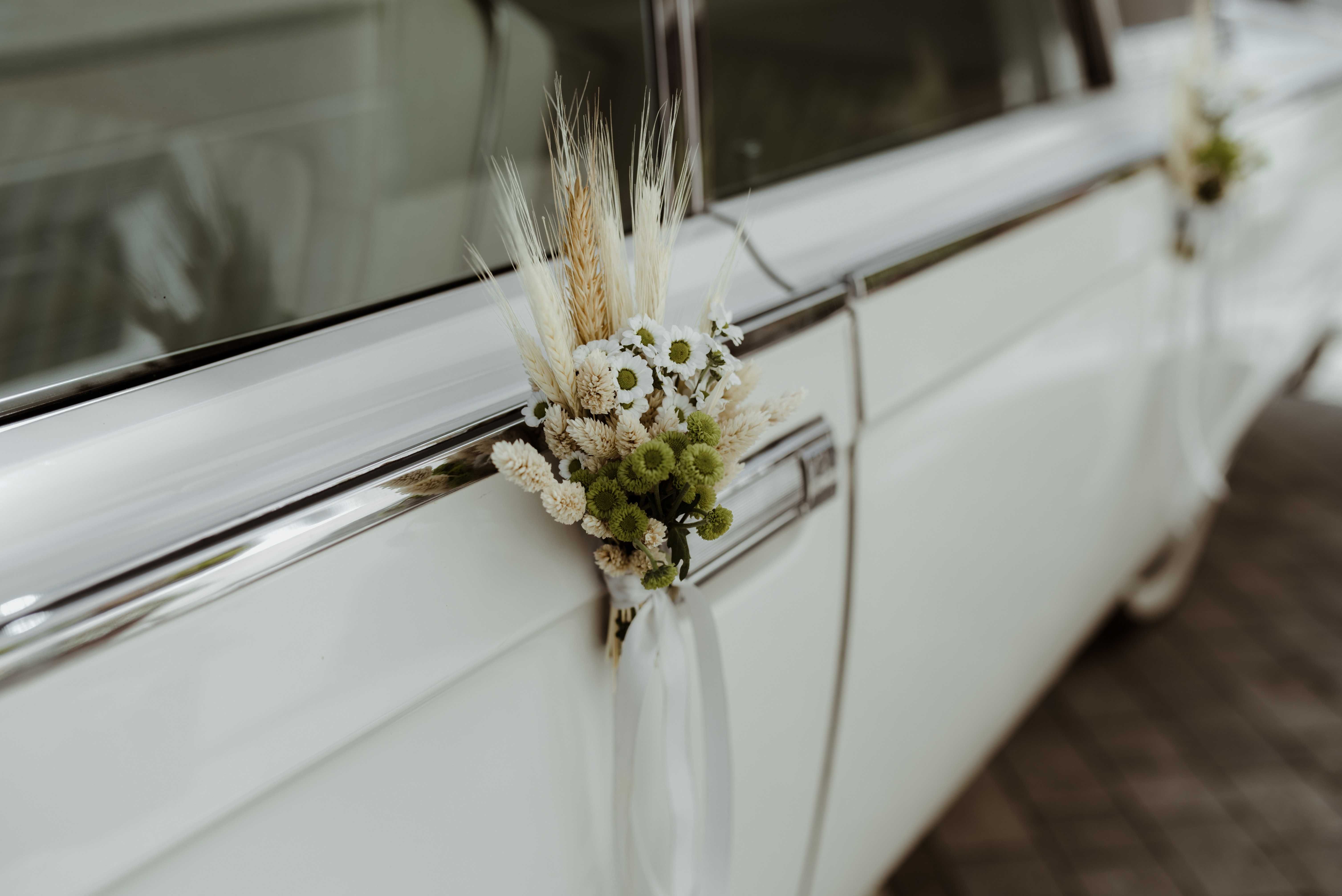 Auto do ślubu chrysler imperial