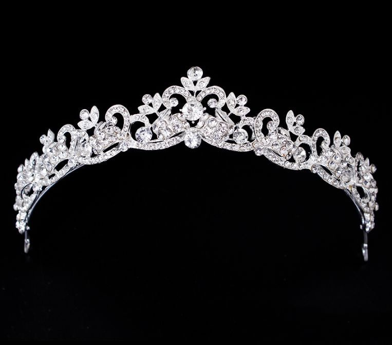 Tiaras e Coroas para Noivas. Varios modelos Acessórios Cabelo.