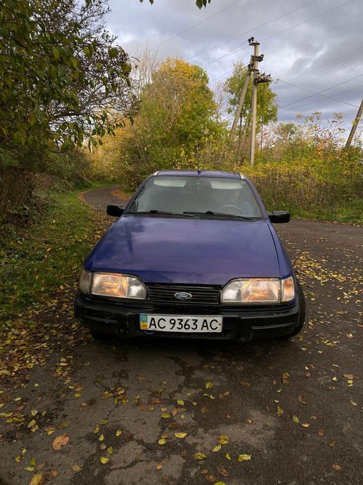 Ford Sierra на ходу