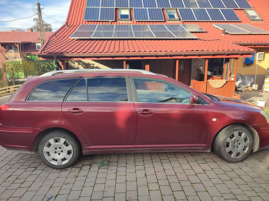 Toyota Avensis 1.8 VVT gaz