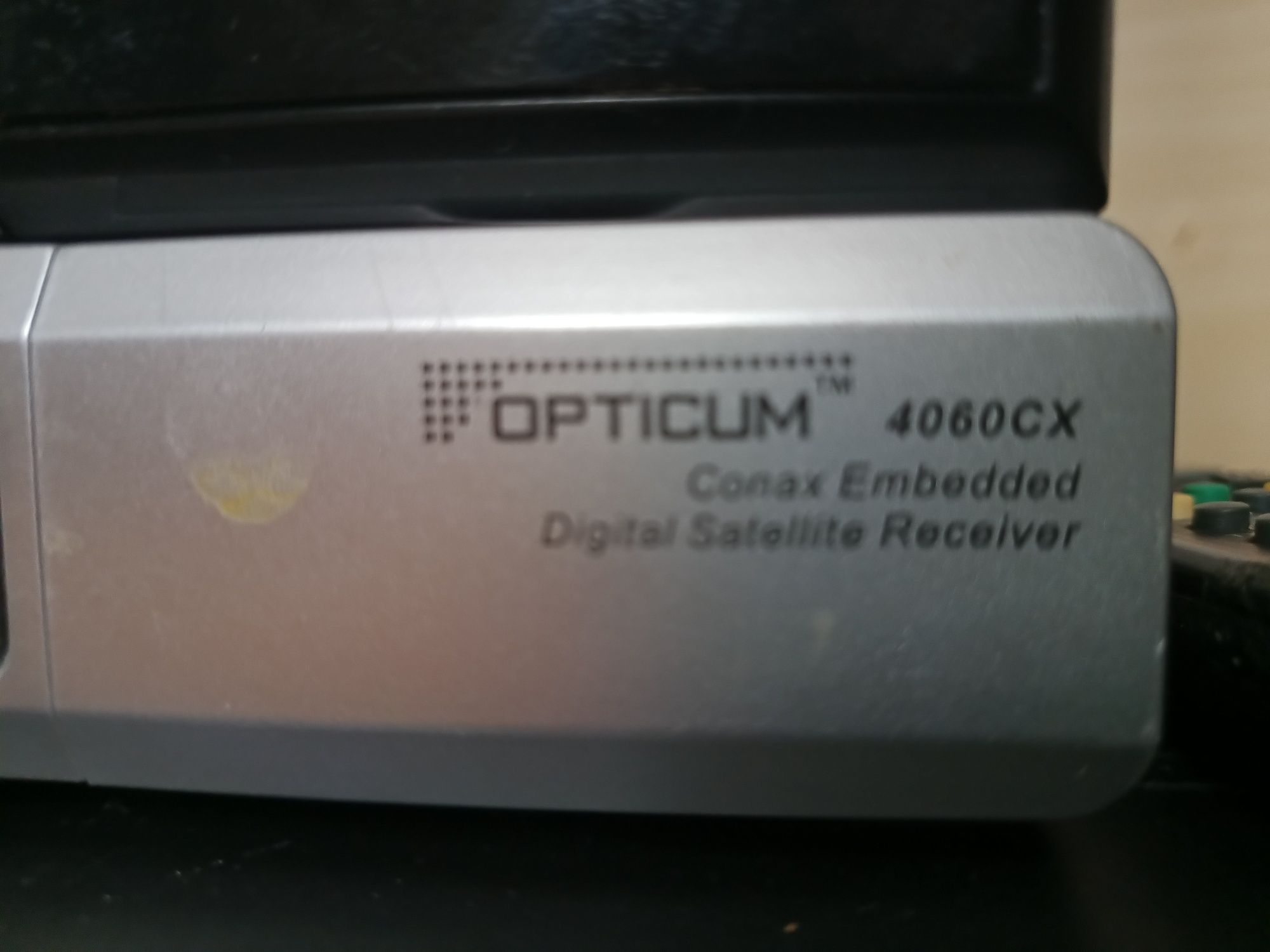 Dekodery satelitarne Ferguson Hf-8800 HD Opticum 4060cx Opticum HD X40