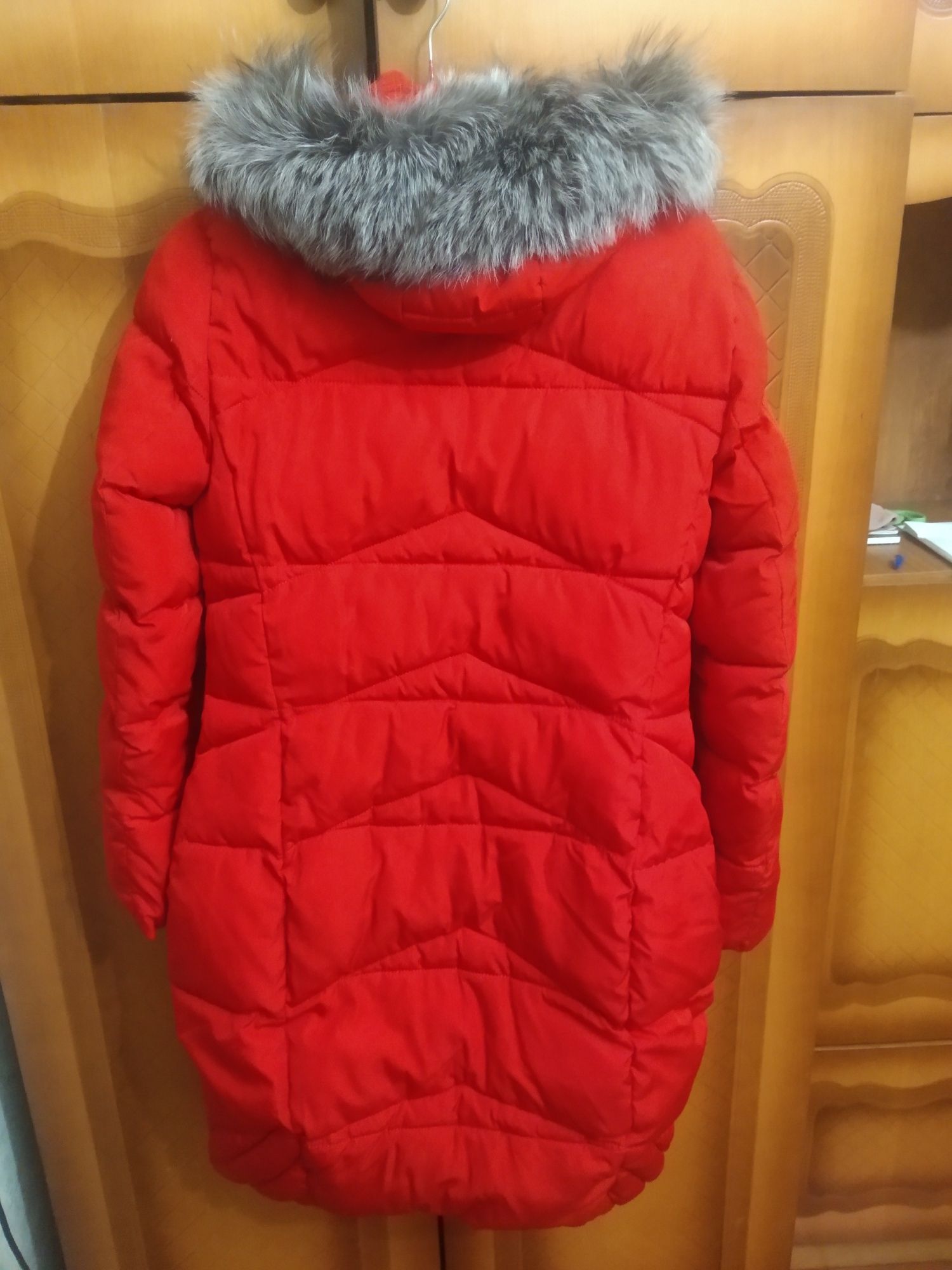 Чудове зимнє пальто