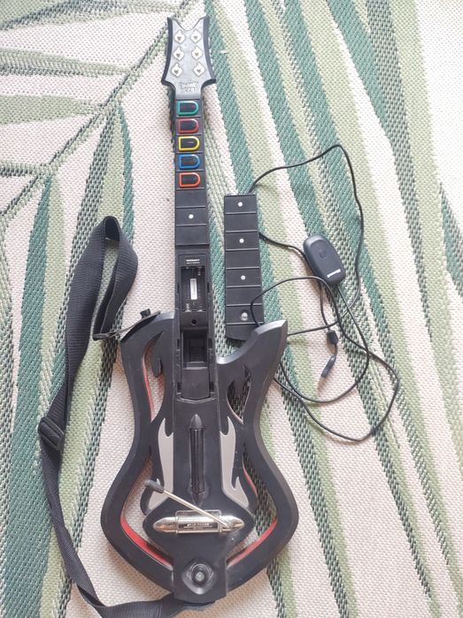 Xbox 360 Guitar hero warriors of rock edycja limitowana gitara