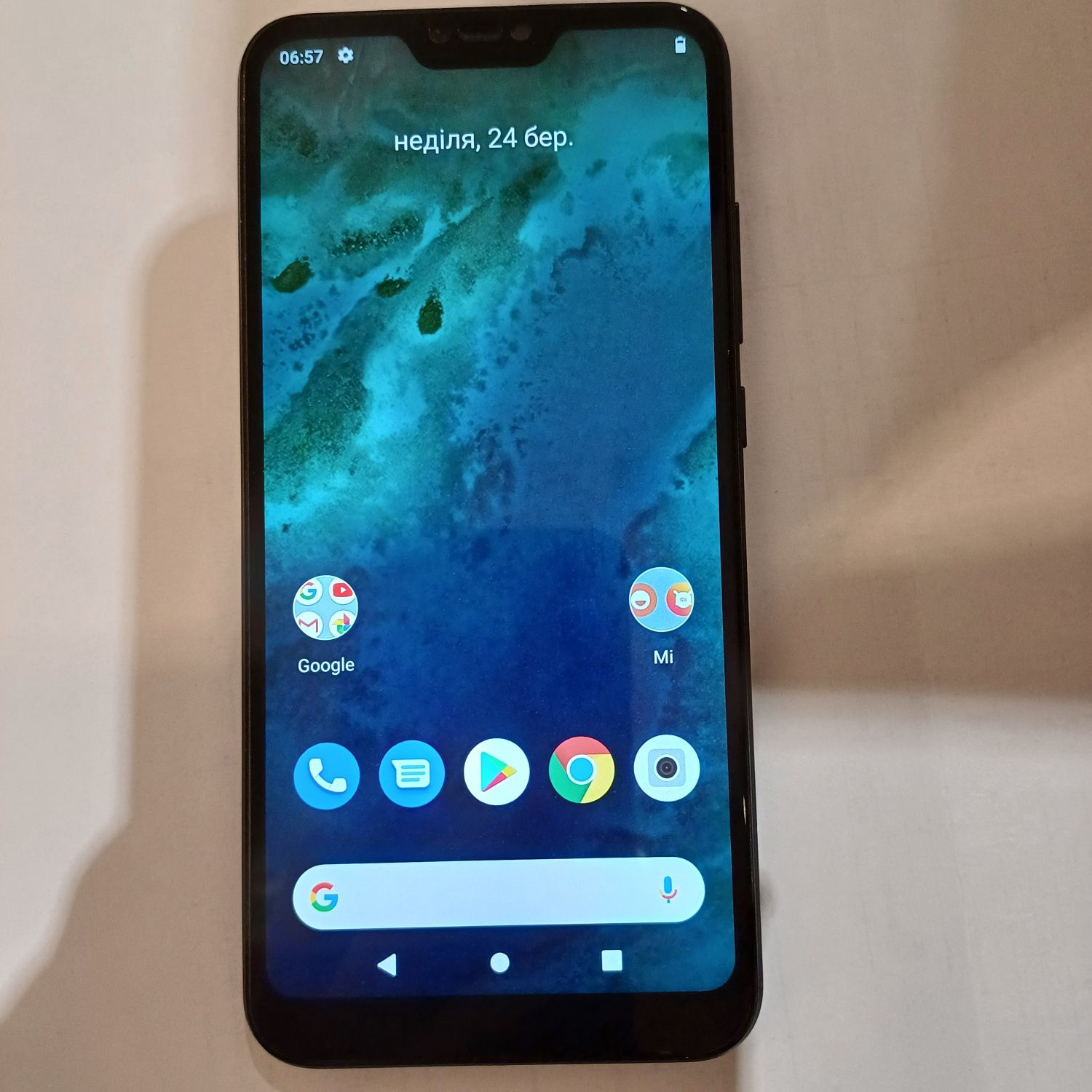 Xiaomi MI A2 Lite 4/64Gb