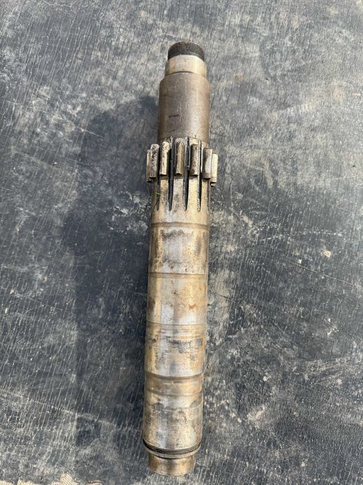 вал КПП Зил 130.131