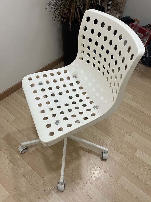 Cadeira com rodas e ajuste