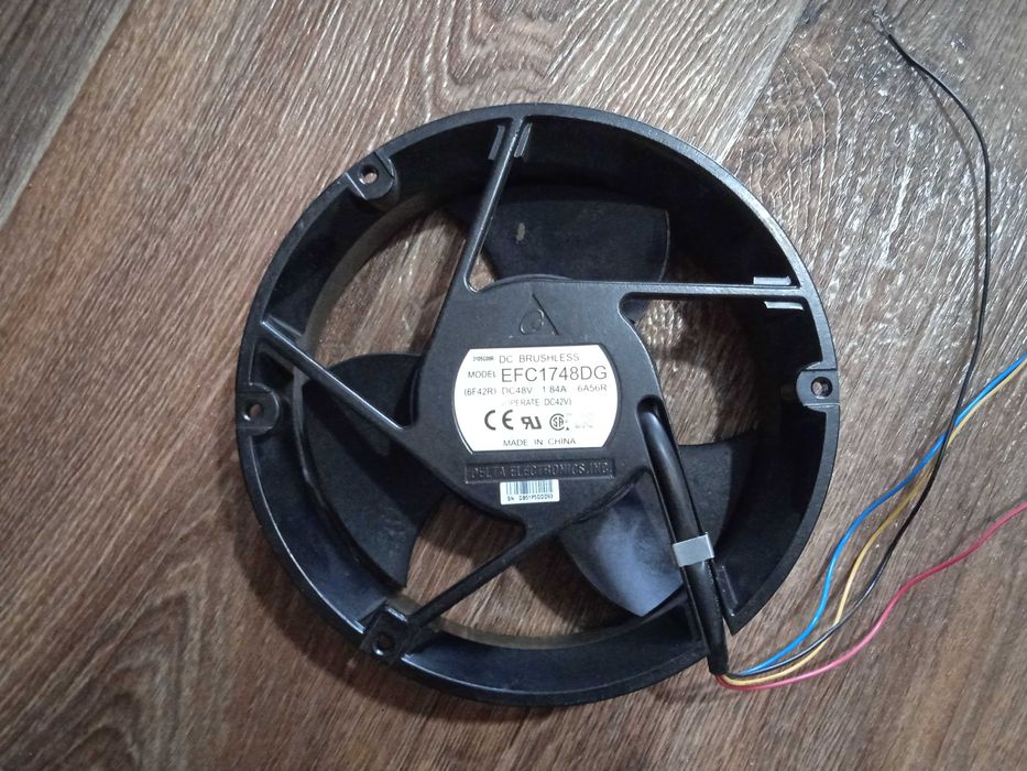 Вентилятор 17см  48В  1.84А