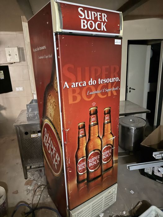 Arca superbock usada