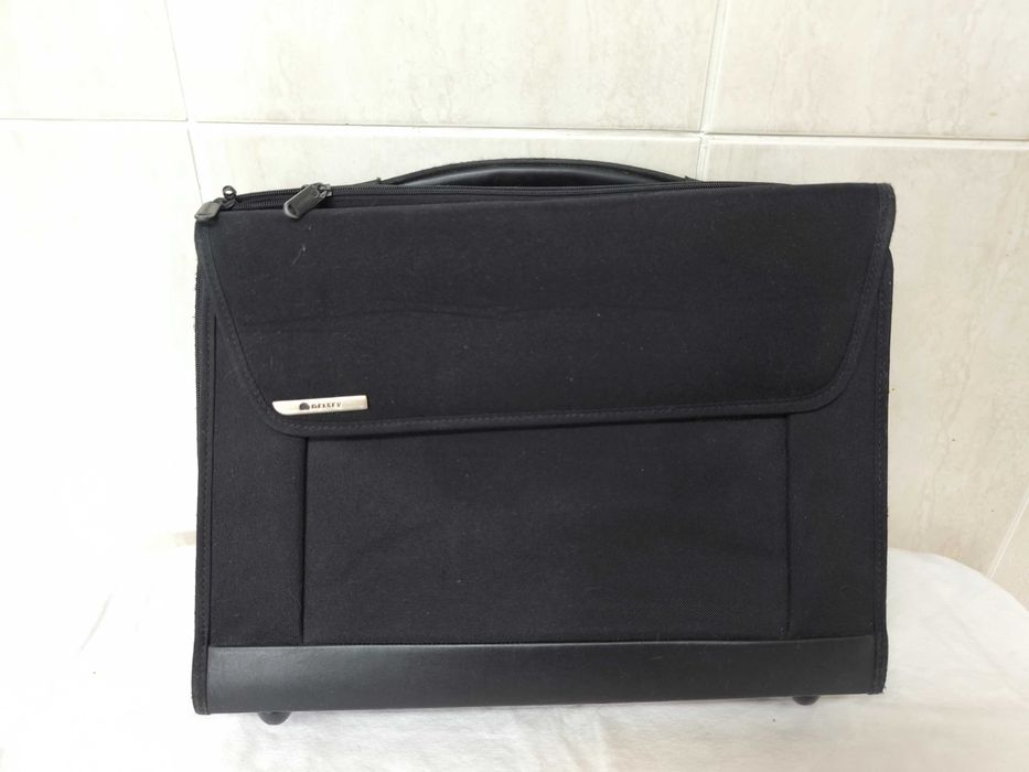 Delsey - Mala tipo pasta preta para portátil e documentos