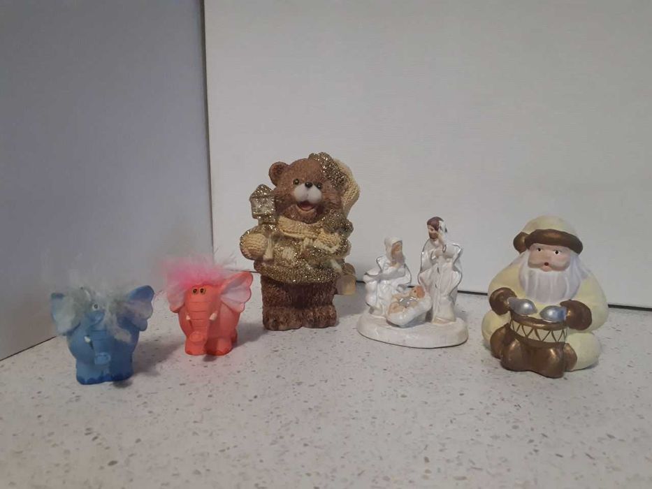 Іграшки новорічні статуетки. Подарунок на ялинку. Новорічні іграшки