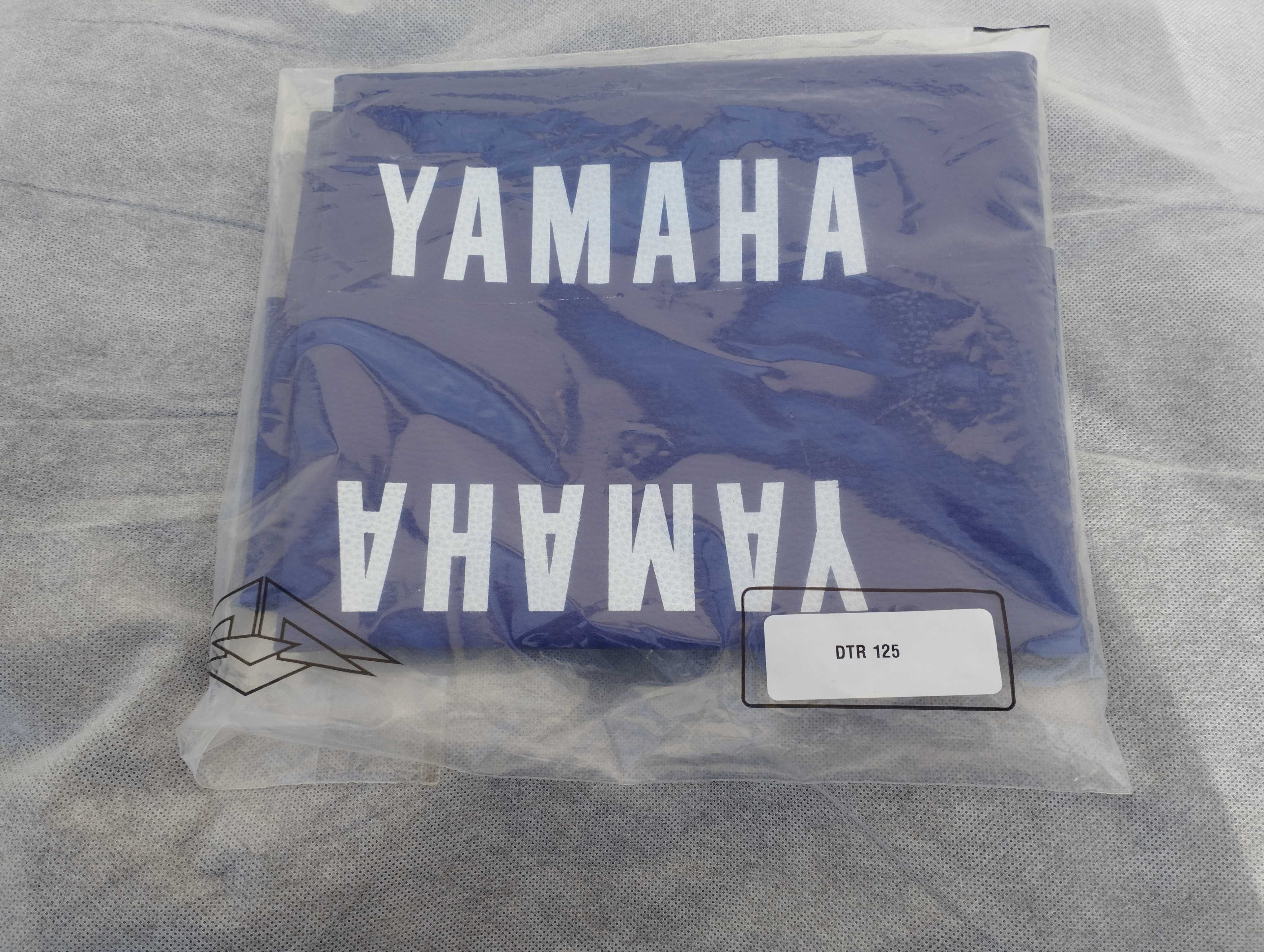 Capa banco Yamaha DTR