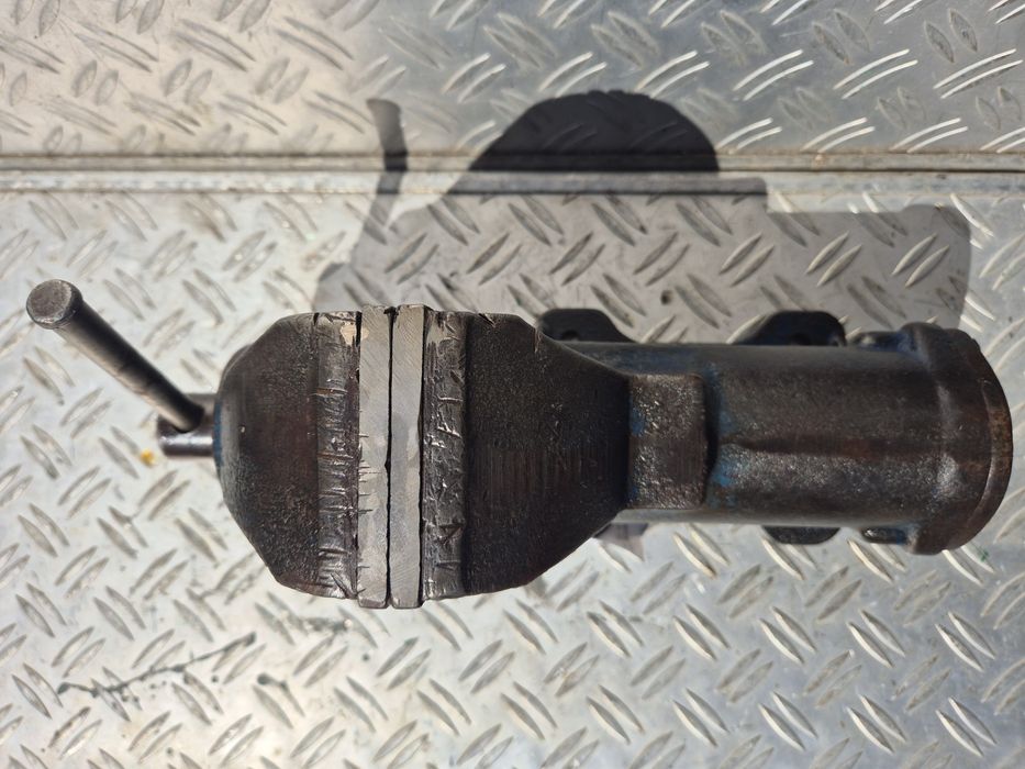 Konkretne imadło ślusarskie Niemcy okazja!