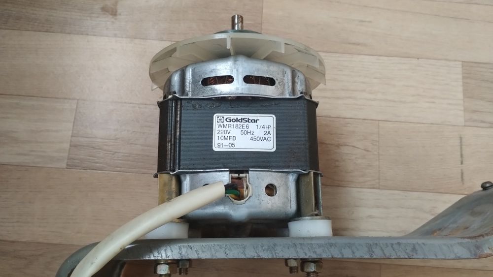 Электродвигатель GoldStar  WMR 182E (мотор 220v) 450w